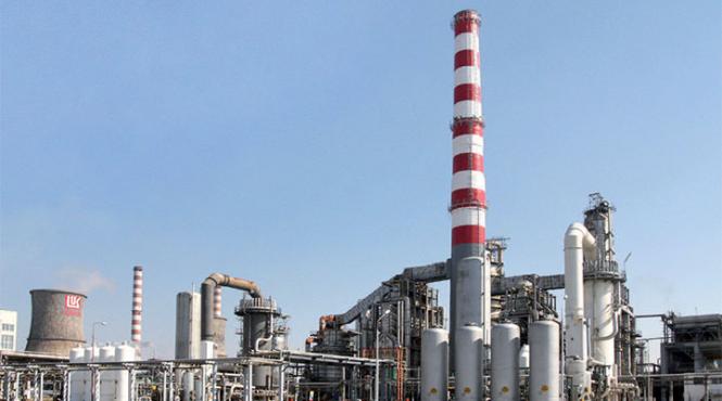 titeiul iranian va fi prelucrat de rafinaria petrotel din romania reuters