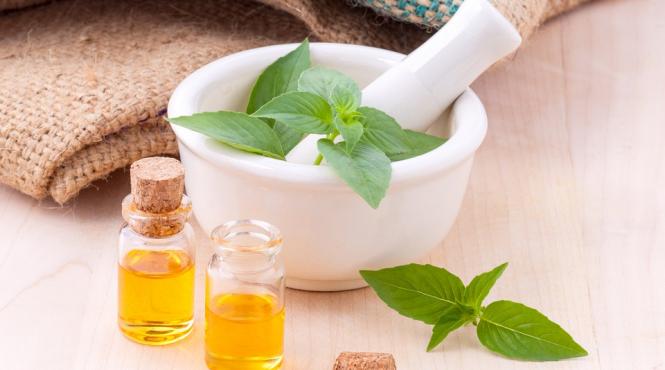 acest ulei esential accelereaza metabolismul alcalinizeaza corpul si combate inflamatia