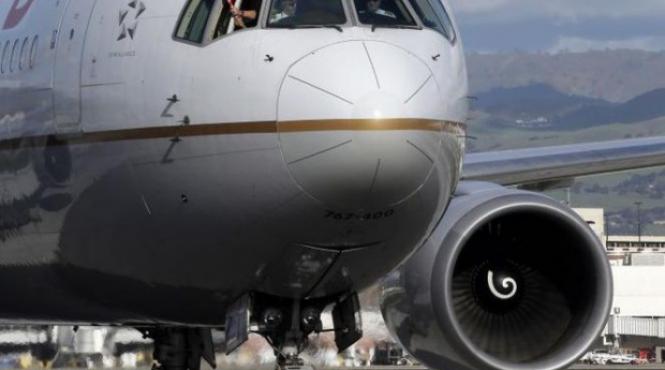 amenintare cu bomba pe aeroportul din madrid pasagerii unui avion au fost debarcati