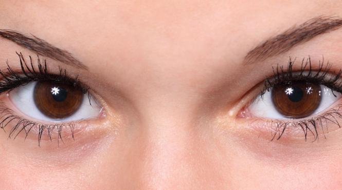 cum sa ti luminezi tenul cu lamaie si ciocolata