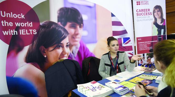 cat costa sa trimiti copilul sa studieze in strainatate