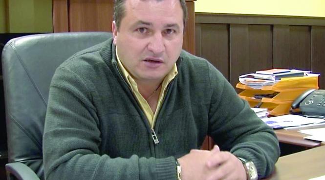 ca n vestul salbatic cand primarii pistolari fac legea