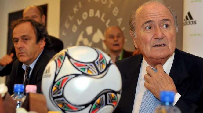 fifa a redus suspendarile lui blatter si platini de la 8 la 6 ani