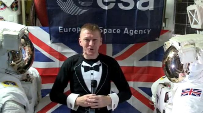 video astronautul britanic tim peake mesaj din spatiu pentru adele