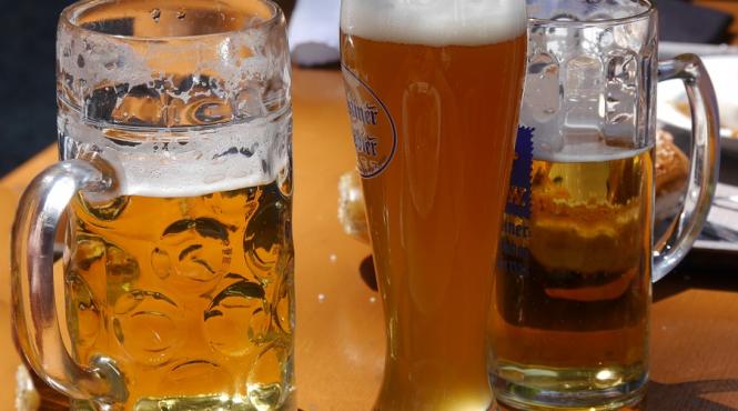 intr un orasel din slovenia se construieste prima fantana din lume cu bere gratis