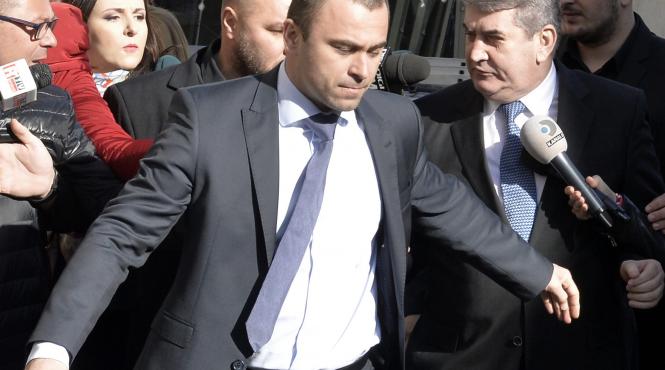 dna i a primit cu bratele deschise pe oprea si rizea