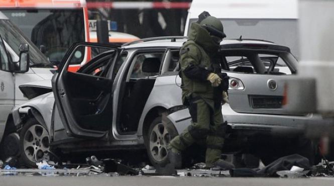 o masina a explodat la berlin si a ucis o persoana