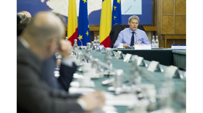 ciolos l a eliberat pe dorel sandesc din functia de secretar de stat in ministerul sanatatii
