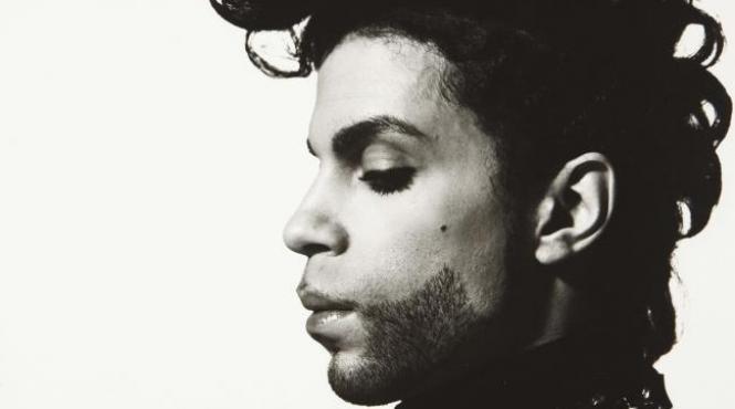 prince a anuntat ca isi va publica memoriile