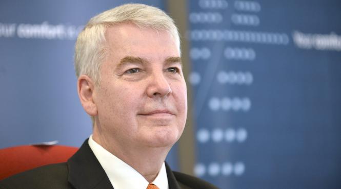 belgianul heinzmann a fost aruncat peste bord de tarom