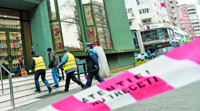 criminalisti sanctionati pentru lipsa abtibilduri