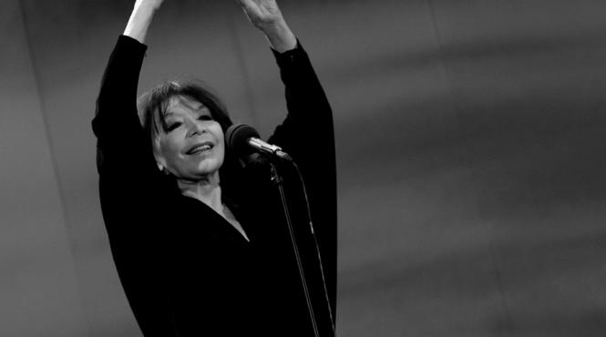 legendara cantareata juliette greco internata de urgenta intr o clinica din lyon