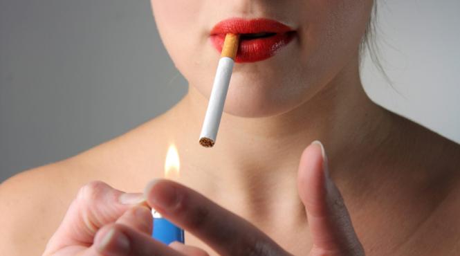 ce se intampla in gura unui fumator