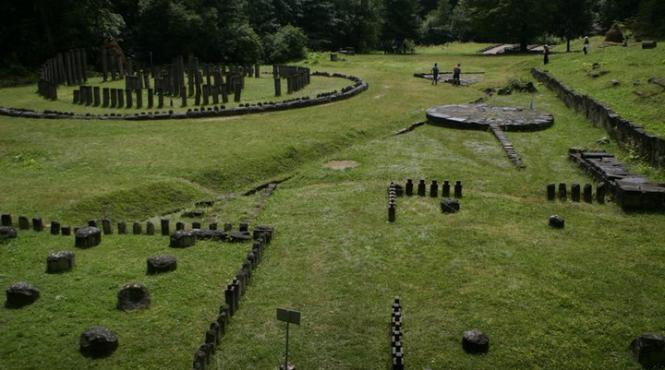 sarmizegetusa si monumente din roma antica pot fi vizitate virtual la prima expozitie 3d din tara de la muzeul de istorie cluj