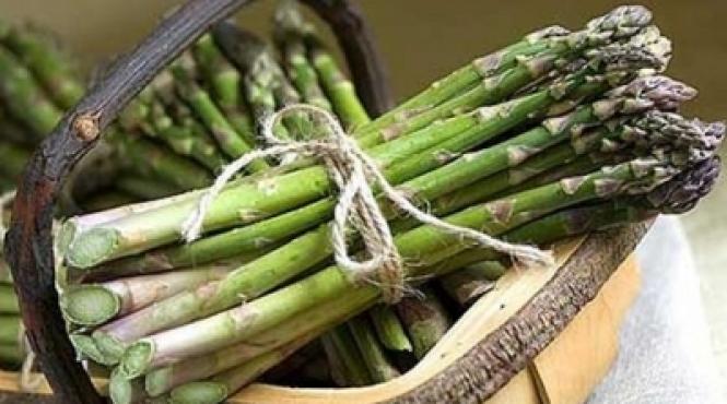 diete sanatoase de ce e bine sa mananci sparanghel ce beneficii aduce sanatatii
