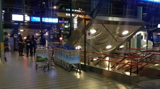 panica pe aeroportul international amsterdam schiphol