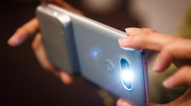 smartphone ul care iti ofera cele mai frumoase fotografii pentru instagram