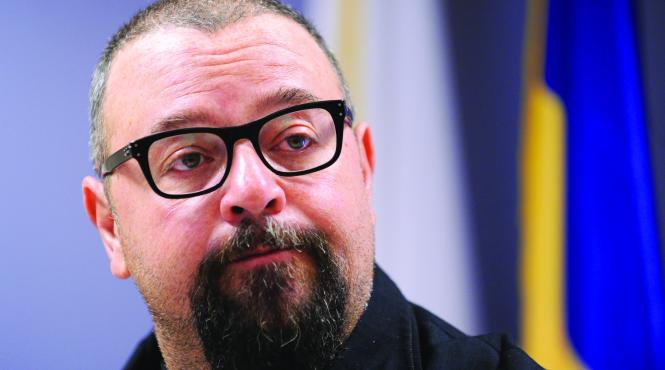 a uitat de mortii din colectiv piedone liber sa candideze