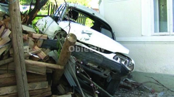 sofer gasit mort la 400 de metri de locul accidentului