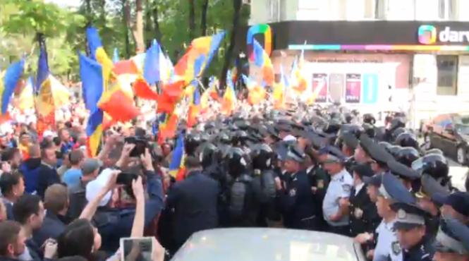 protest de amploare la chisinau organizat de platforma civica demnitate si adevar