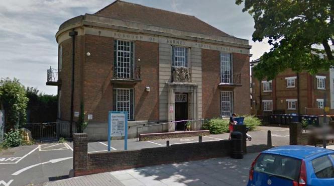 haos in listele de votanti la londra sute de oameni au putut vota in primul tur al alegerilor locale