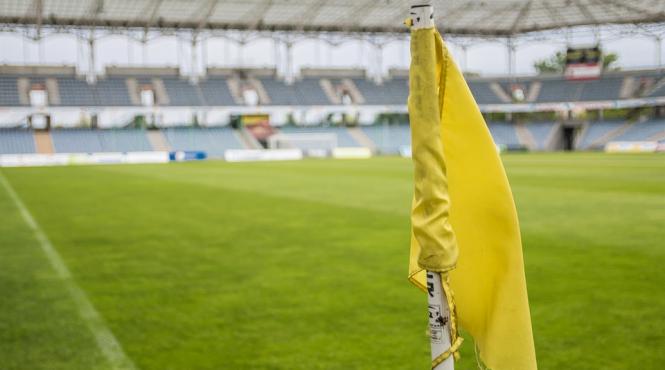 impresarul fotbalistului patrick ekeng cere fifa ca fiecare stadion sa aiba o clinica de urgenta de mici dimensiuni