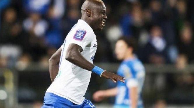 un fotbalist fara drept de joc in europa din cauza unei malformatii cardiace va evolua in sua