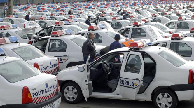 distribuitorii loganurilor de 70 000 de euro pentru politie au dotat si guvernul cu aparatura de birou