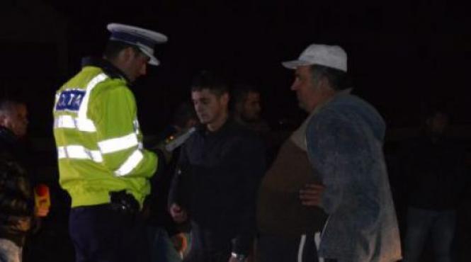 accident grav in judetul vaslui un taximetrist a intrat intr un alai de nunta in care erau 50 de oameni