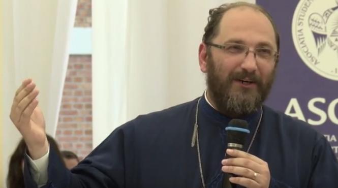 replica minunata a unui preot pentru un celebru primar din romania