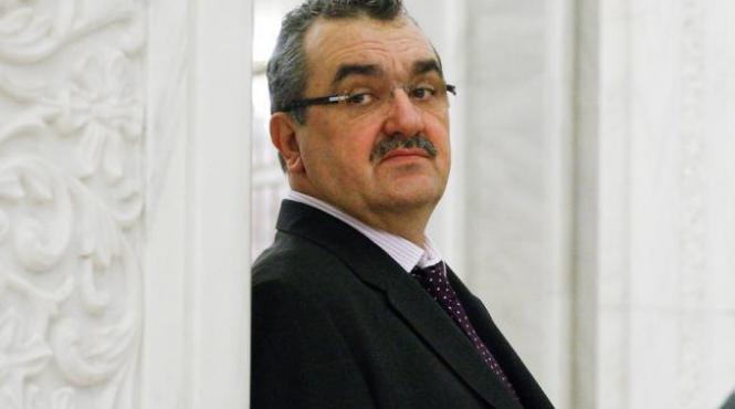 miron mitrea eliberat conditionat dupa un 1 si 3 luni de inchisoare