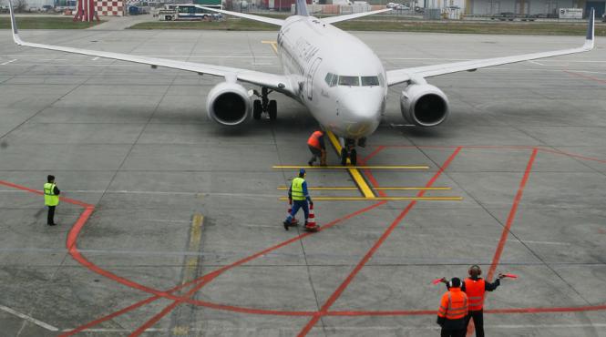 greva de avertisement pe aeroportul otopeni