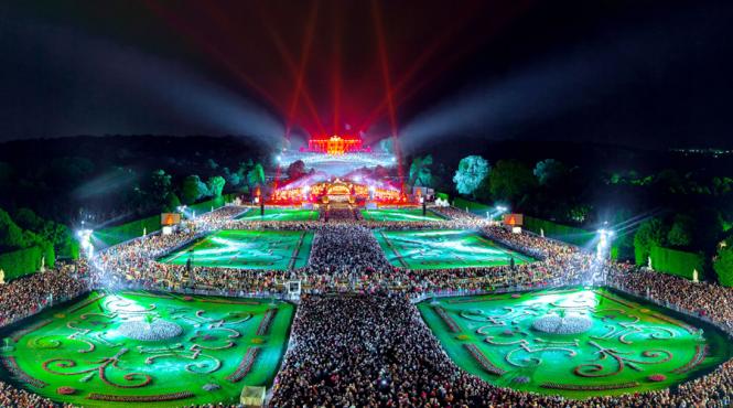 p asculta sunetul vienei direct in bucuresti la vienna summer night concert