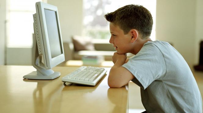 teste scolare la standarde europene contra cost