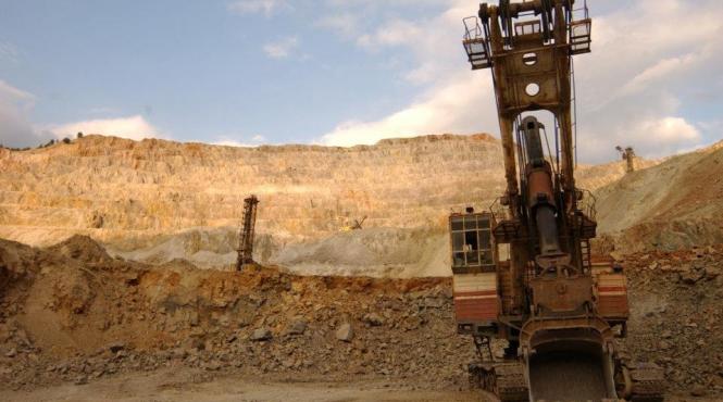 tavalugul falimentelor risipeste 10 miliarde de euro