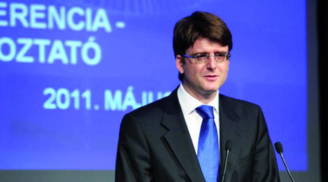 fiul lui dan adamescu s a predat politiei londoneze si urmeaza sa fie extradat