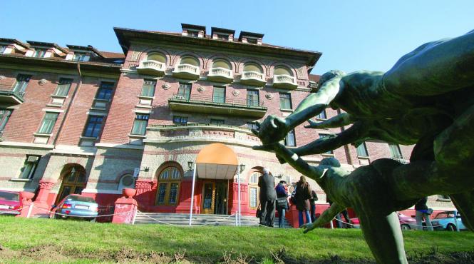 gaura neagra ra apps a inghitit 145 milioane lei