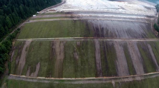 suceava 1 300 locuinte fara energie electrica iazul de decantare de la tarnicioara monitorizat