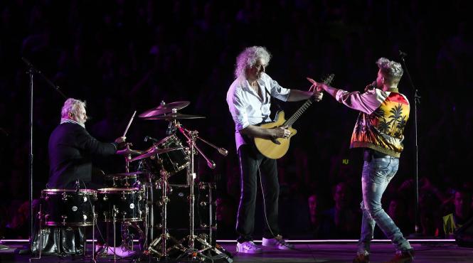 queen si adam lambert canta la bucuresti