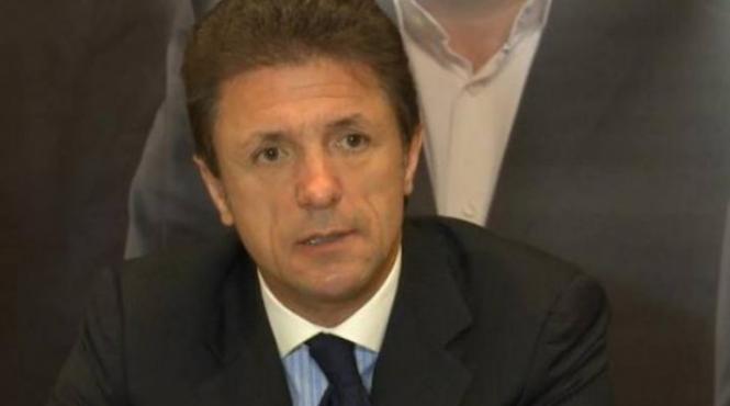 gica popescu iordanescu e total depasit nu era pentru functia de antrenor