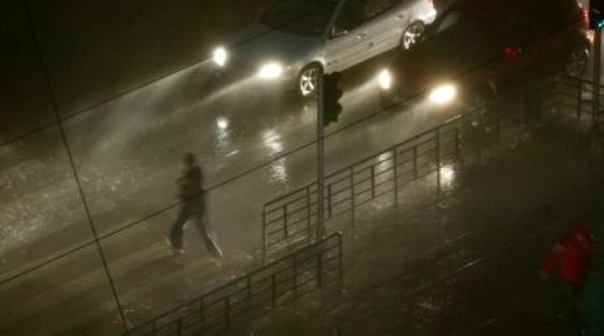 avertizare meteo cod portocaliu de furtuna in judetul bacau
