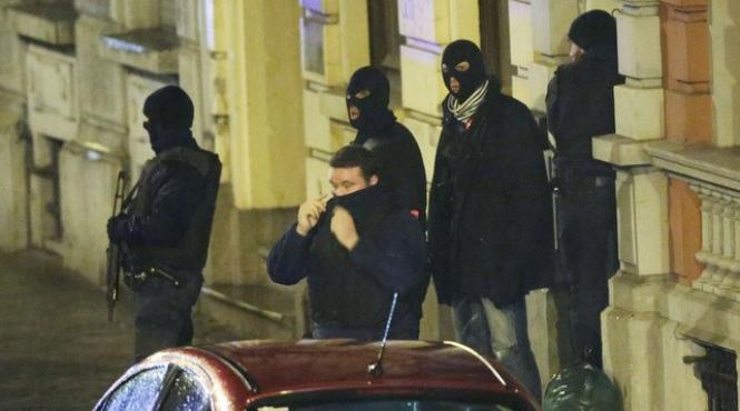 euro 2016 un barbat care ar fi intentionat sa comita un atentat in timpul partidei ungaria belgia a fost arestat