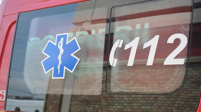 incident in iasi femeie injunghiata cu un cutit in strada