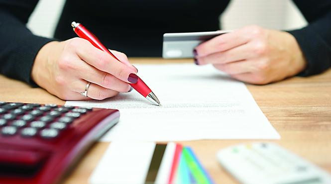 cresc restantele la creditele mari mari de 4 400 de euro