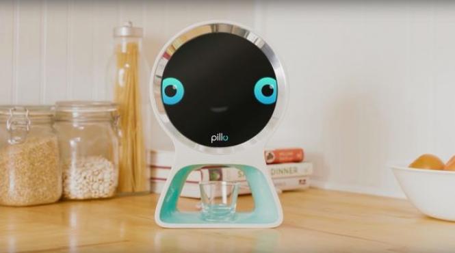 pillo robotul care are grija de sanatatea ta