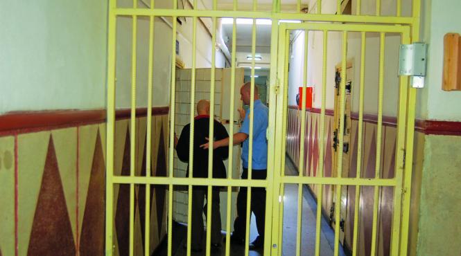 cum s a ajuns la revoltele din inchisori