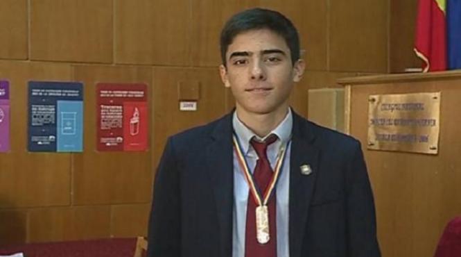 un elev roman este considerat viitorul einstein cele mai importante universitati din lume s au luptat pentru el
