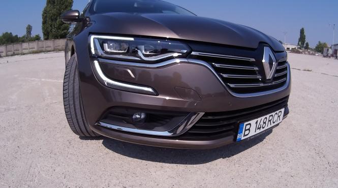 talisman cum arata nava amiral a renault