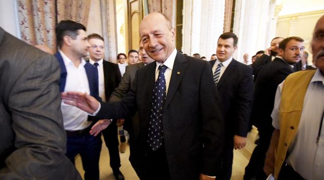 basescu pe urmele lui putin si erdogan