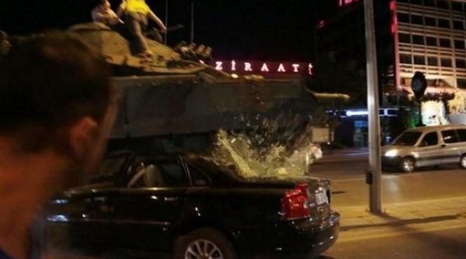 mai multi militari si politisti turci s au sinucis dupa lovitura de stat esuata